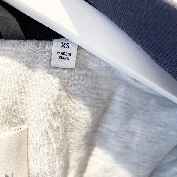 𝅺aritzia Babaton Gillian Bomber - Picture 9 of 14